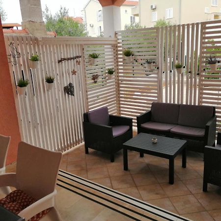 Apartman Mira Zaboric Εξωτερικό φωτογραφία