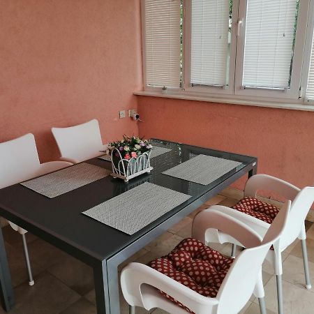 Apartman Mira Zaboric Εξωτερικό φωτογραφία