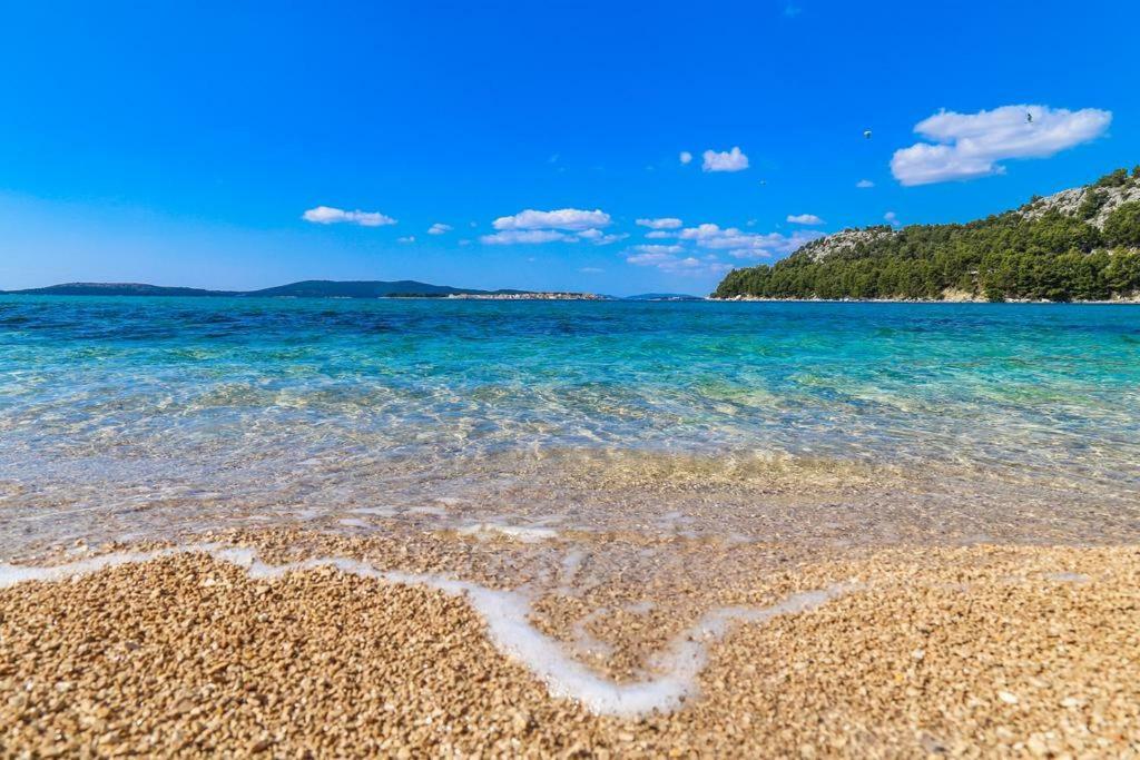 Apartman Mira Zaboric Εξωτερικό φωτογραφία